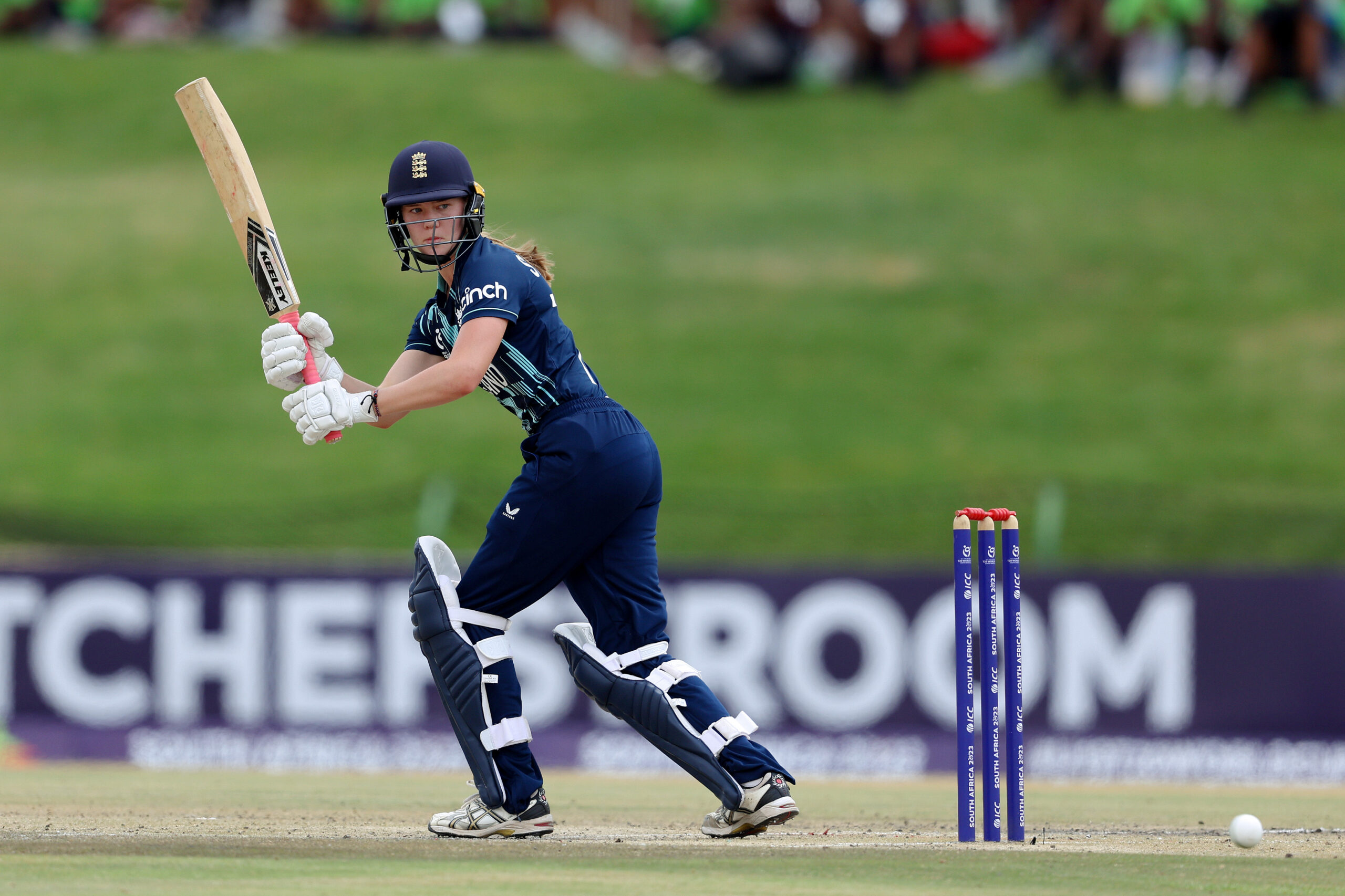 Four Stars called to England U-19 preparation camp